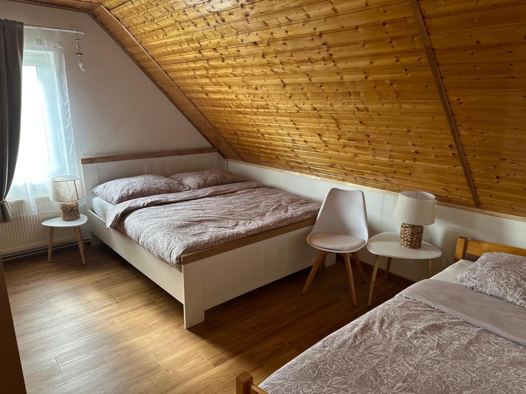 Apartman Jako U Babicky Tisa Bagian luar foto